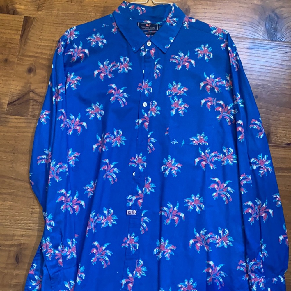 Vineyard Vine Button Down - image 1